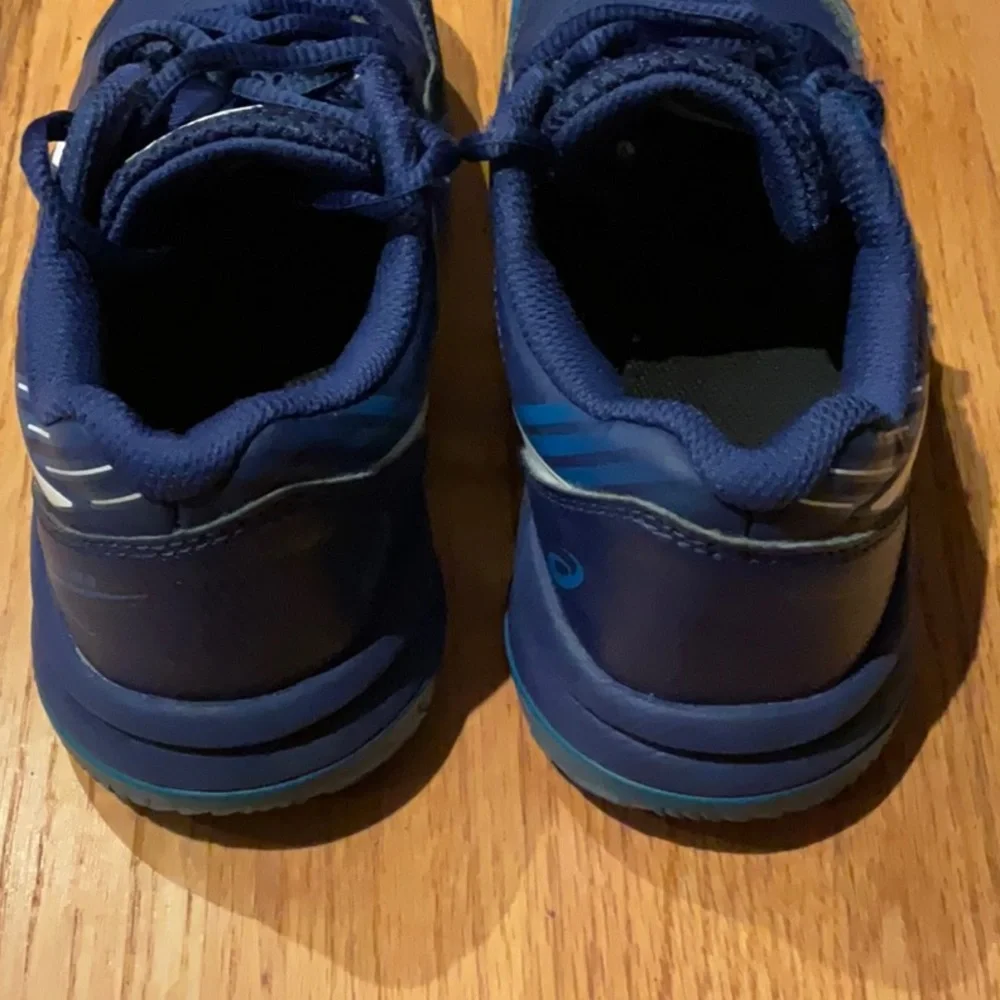 ASICS: Boy’s Gel Grade 8 Blue Expanse/White Tennis SHOES Size 1 1/2